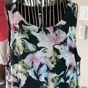 Vince Camuto Sleeveless Floral High-low Top XL